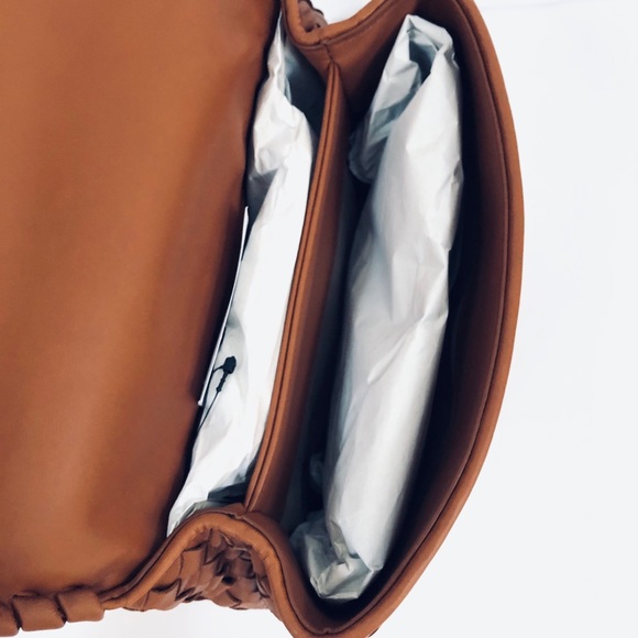 Bottega Veneta Small Olimpia Leather Shoulder Bag - Picture 8 of 11